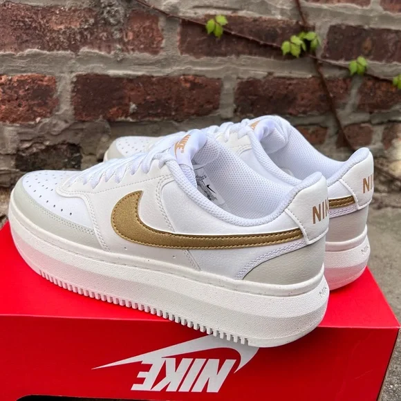 Nike Court Vision Alta White Metallic Gold Leather Platform Shoe Womens 10 NEW - Picture 9 of 12